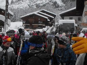 02-02-15 – Séjour à Abondance pour les 5èmes. Des photos d’aujourd’hui.